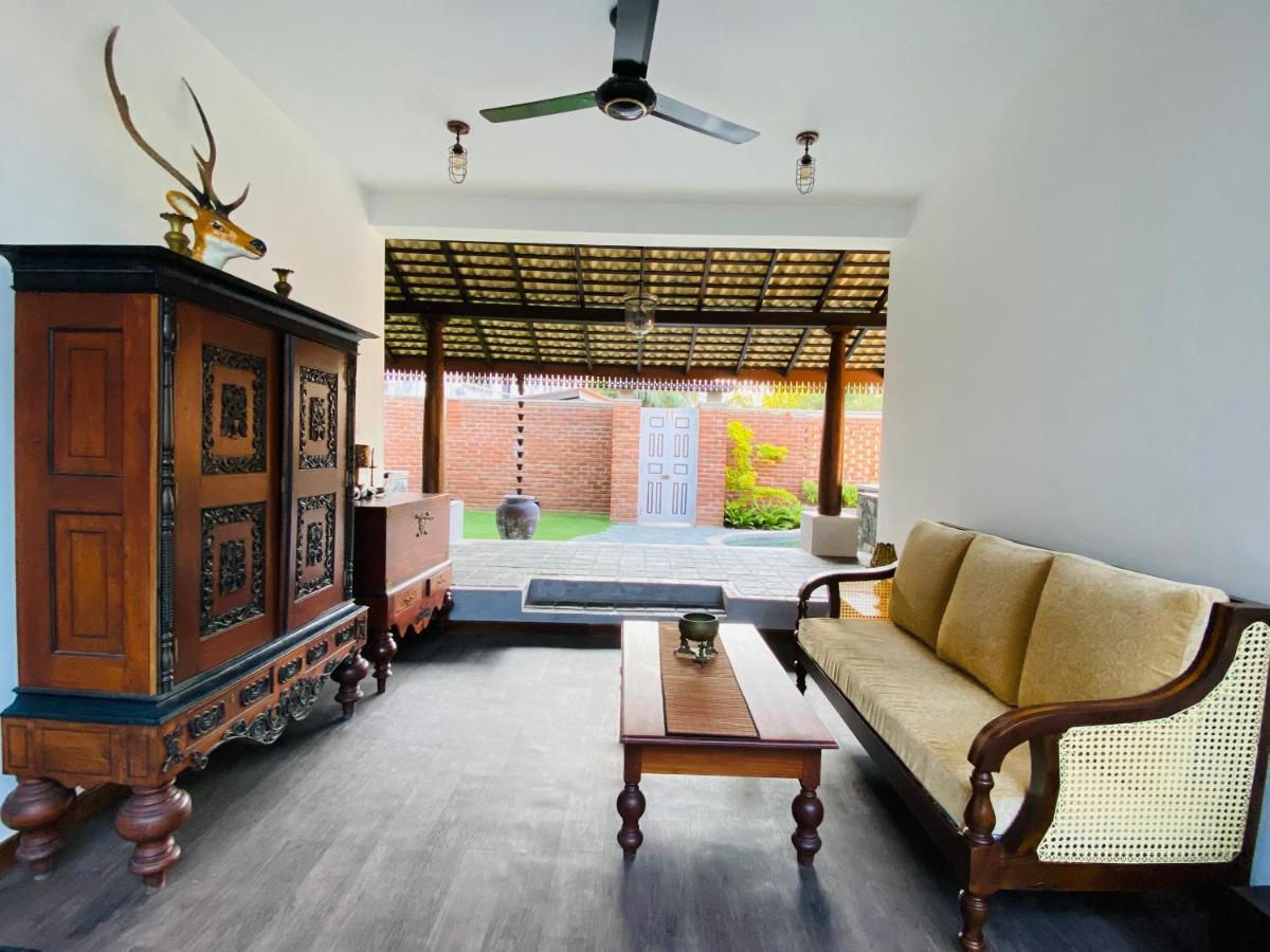 Thaprobana Villa Tangalle - Private Villa Extérieur photo