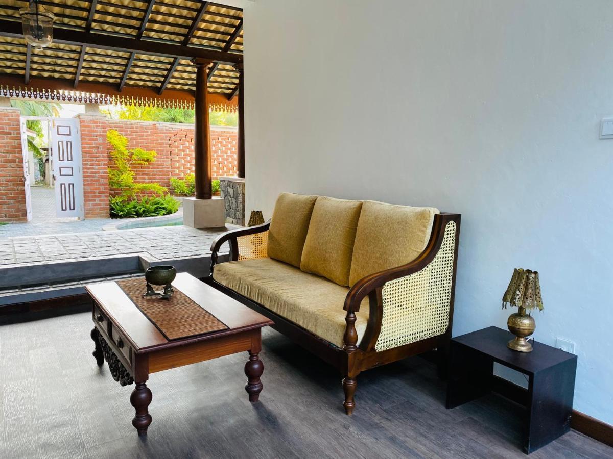 Thaprobana Villa Tangalle - Private Villa Extérieur photo
