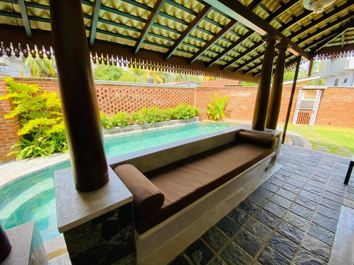 Thaprobana Villa Tangalle - Private Villa Extérieur photo