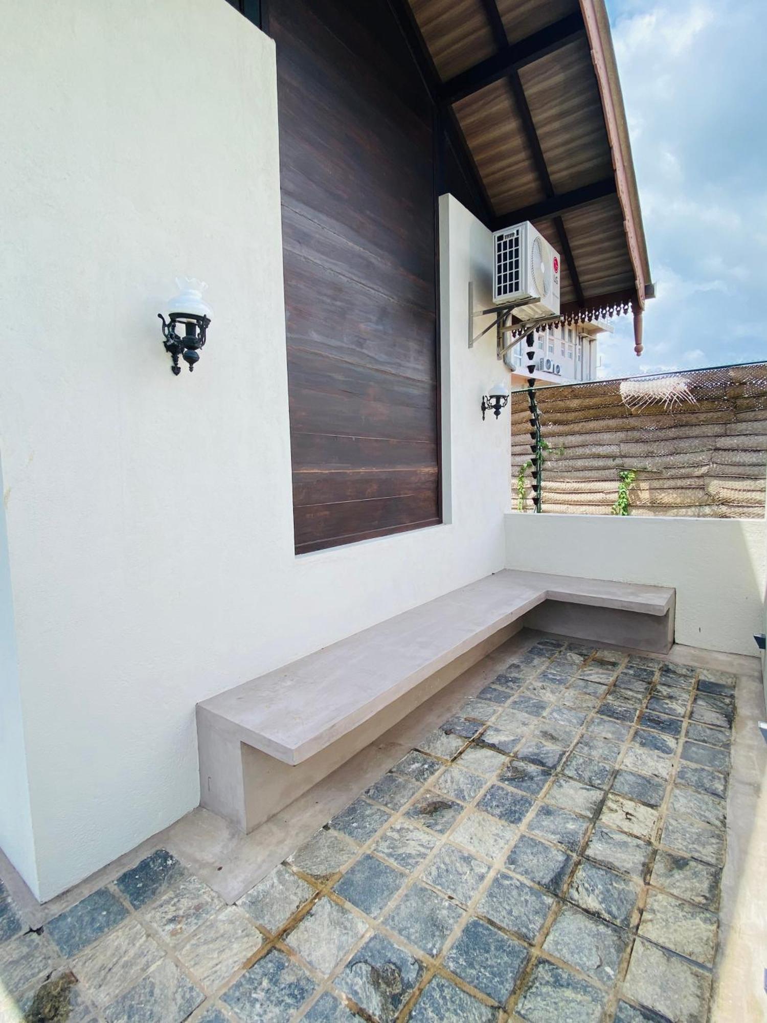 Thaprobana Villa Tangalle - Private Villa Extérieur photo